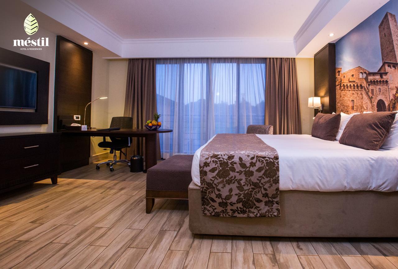 קמפאלה Mestil Hotel & Residences מראה חיצוני תמונה