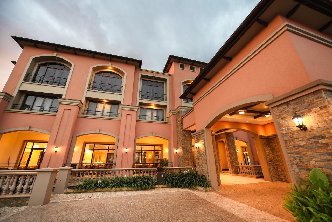 קמפאלה Mestil Hotel & Residences מראה חיצוני תמונה