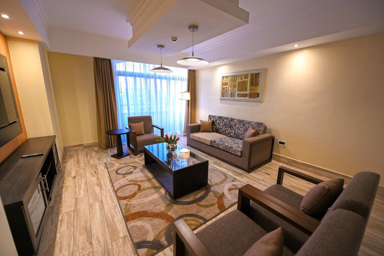 קמפאלה Mestil Hotel & Residences מראה חיצוני תמונה