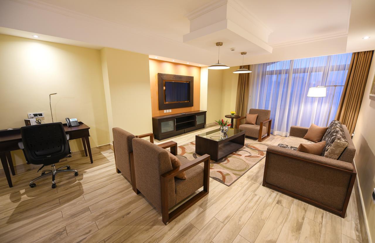 קמפאלה Mestil Hotel & Residences מראה חיצוני תמונה