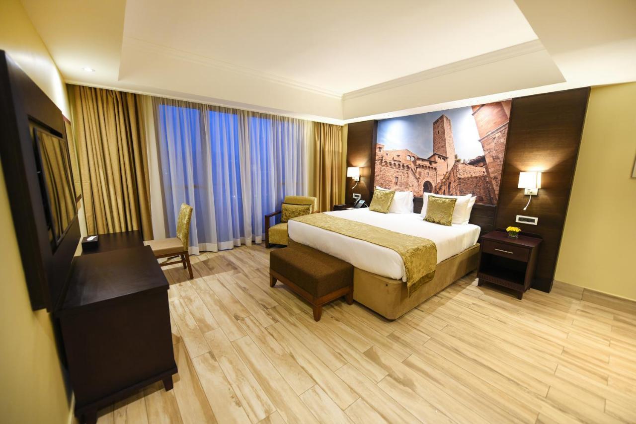 קמפאלה Mestil Hotel & Residences מראה חיצוני תמונה