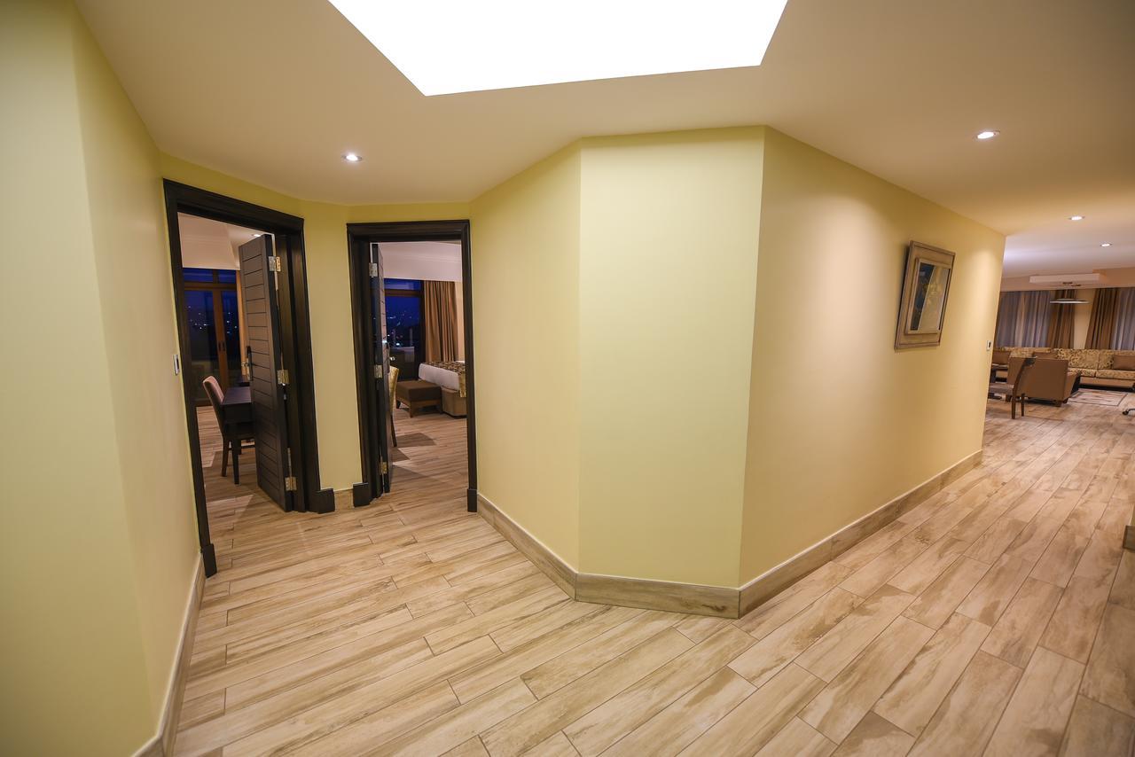 קמפאלה Mestil Hotel & Residences מראה חיצוני תמונה